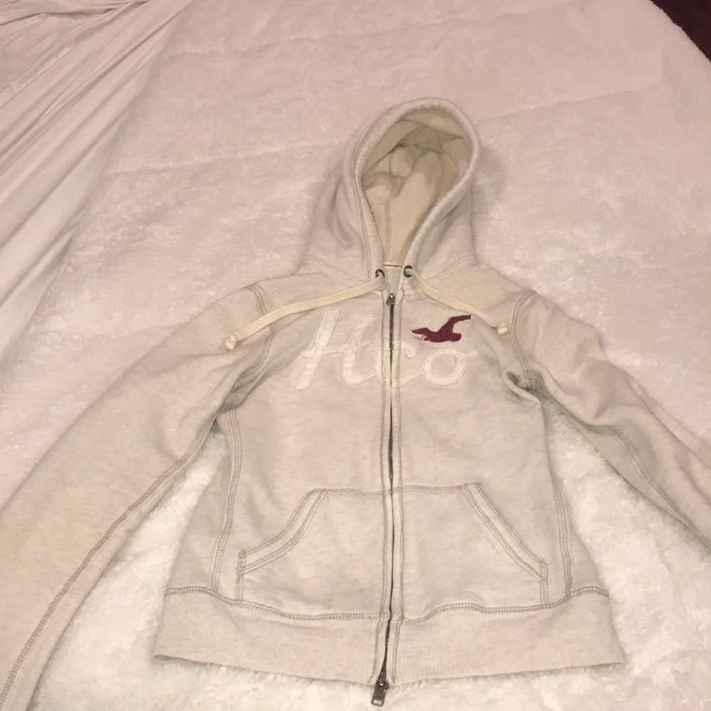 ⭕️SOLD⭕️ Hollister sweatshirt